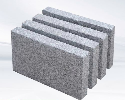 挑選蘭州聚氨酯板時(shí)要注意什么？